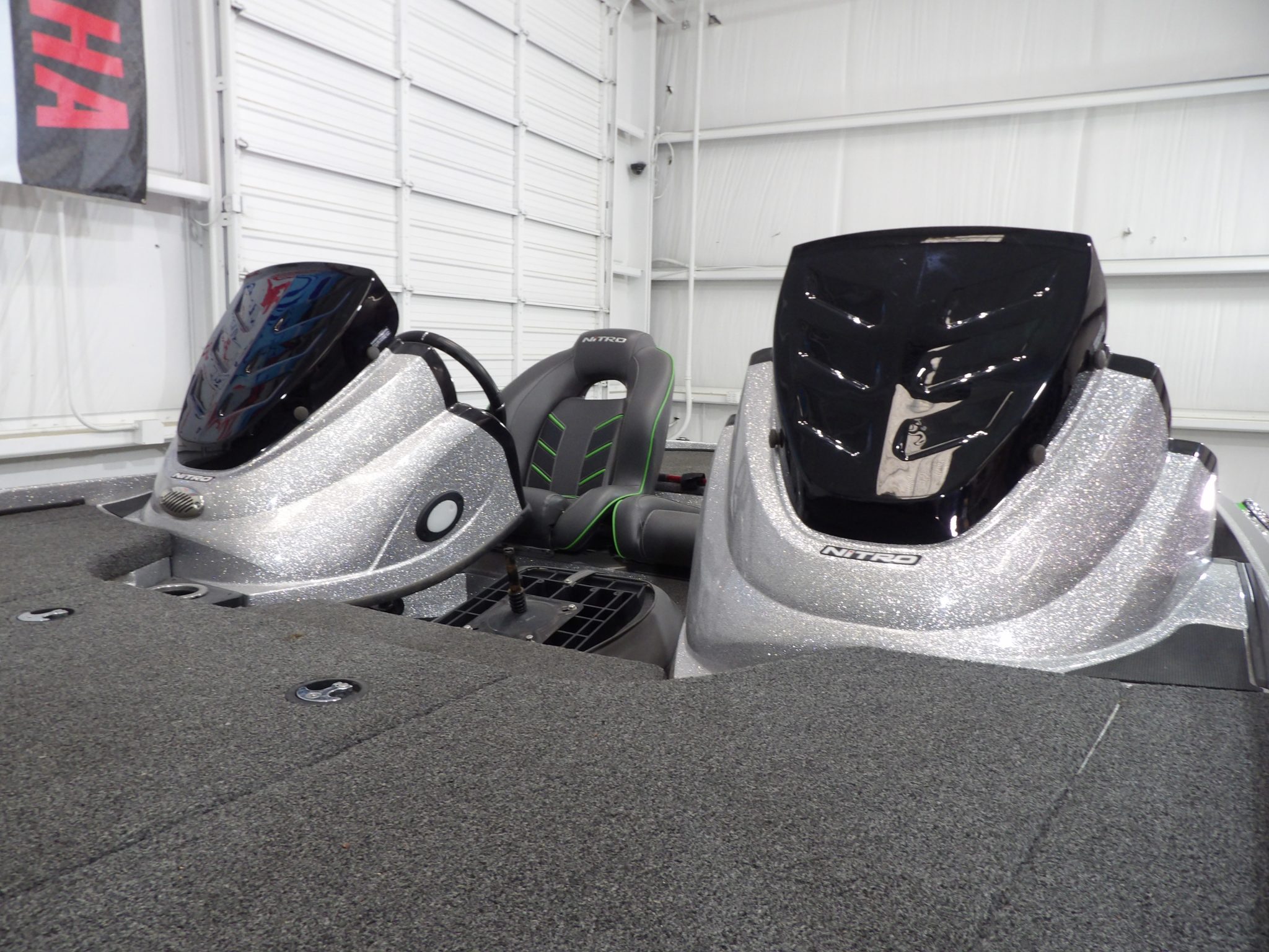 Z18 Train 2019 18' NITRO Z18 - Premier Boating Centers $35,500 WS-110A