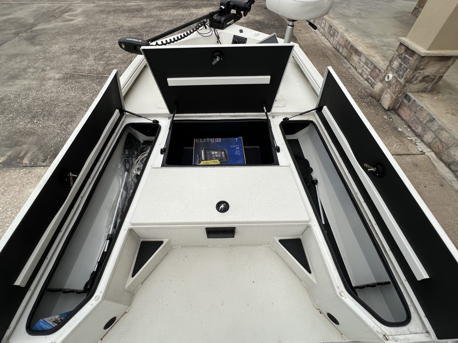2024 21' RANGER RB210 - Premier Boating Centers $52,995 RGR-272