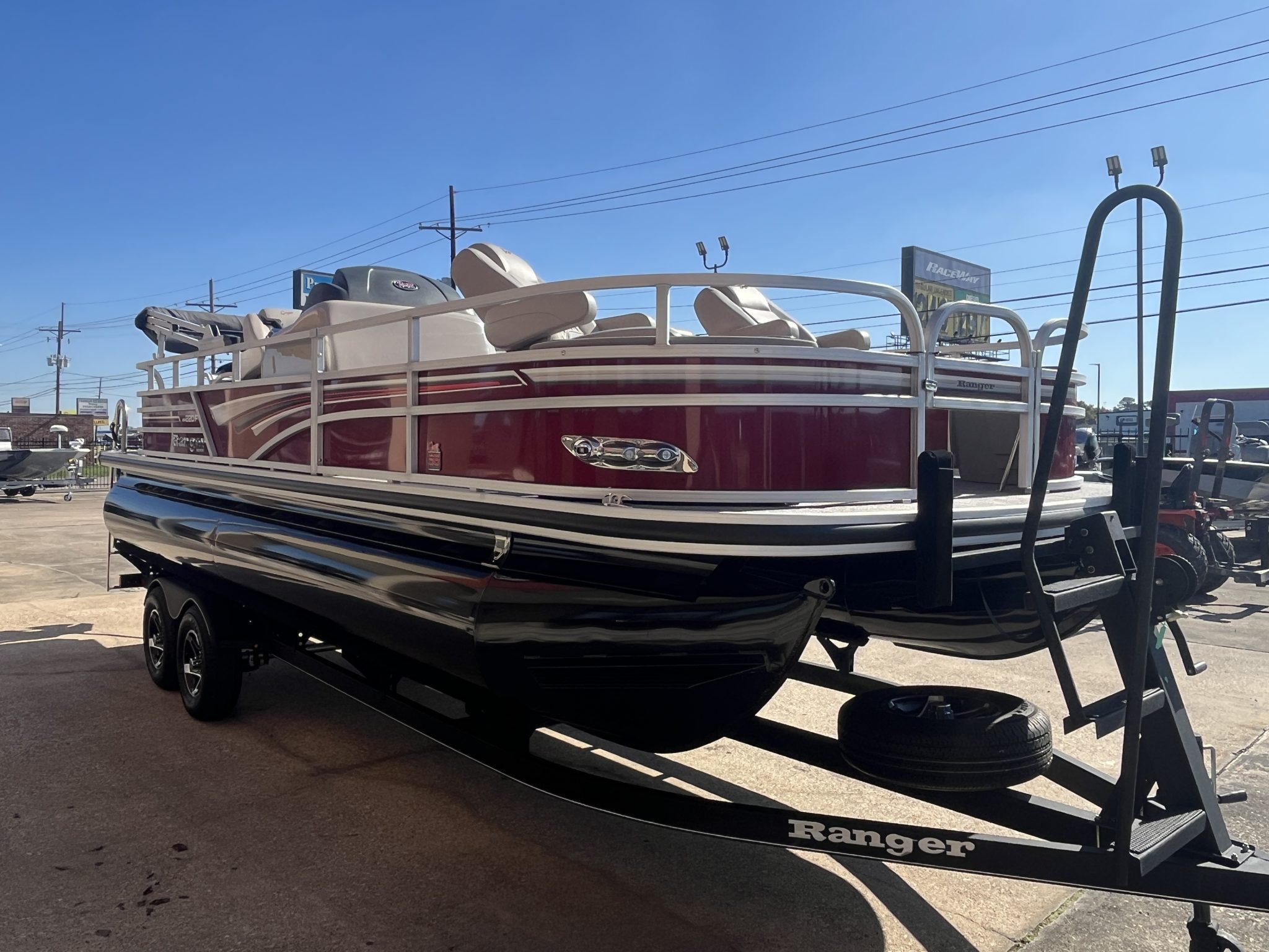 2023 22' RANGER RP220F - Premier Boating Centers $44,995 RGR-216
