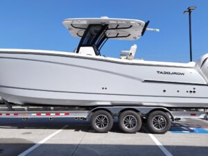 2025 28' WORLD CAT 280CC