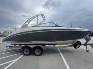2015 24' YAMAHA 242 LTD S