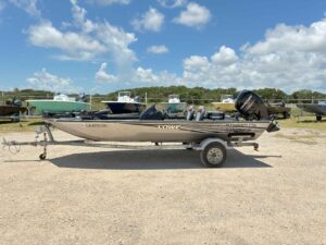 2019 17' LOWE STINGER 175