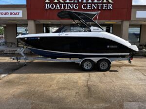 2023 22' YAMAHA 222SD