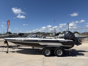 2009 21' SKEETER SL210