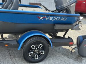 2021 18' VEXUS AVX 181