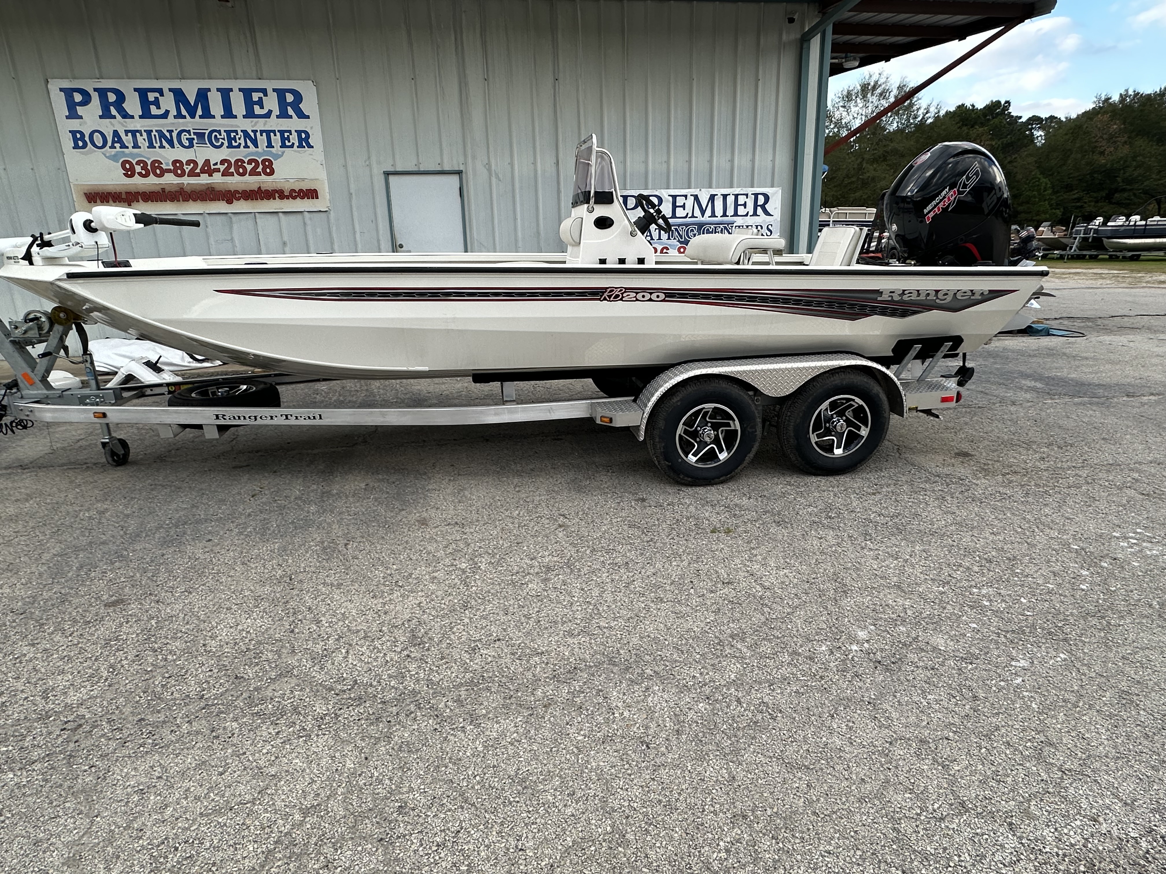 2023 20' RANGER RB200