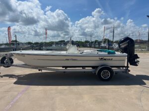 2017 19' MAKO PRO SKIFF 19