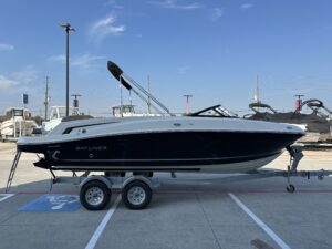 2025 22' BAYLINER VR6