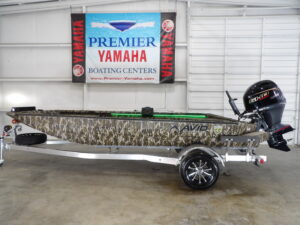 2026 18' AVID 18 COMMANDER