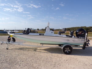 2026 20' XPRESS H20 BAY
