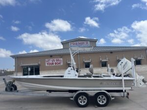 2017 22' BLAZER BAY 2200 GTS