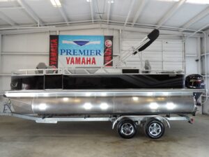 2026 21' AVALON VNT85 QF21