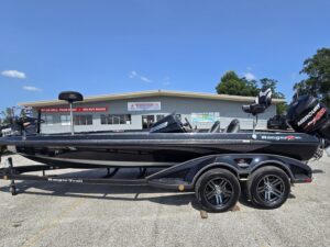 2018 21' RANGER Z521C