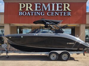 2025 22' YAMAHA 222XD