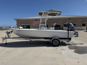 2017 20' SPORTSMAN 20 ISLAND BAY